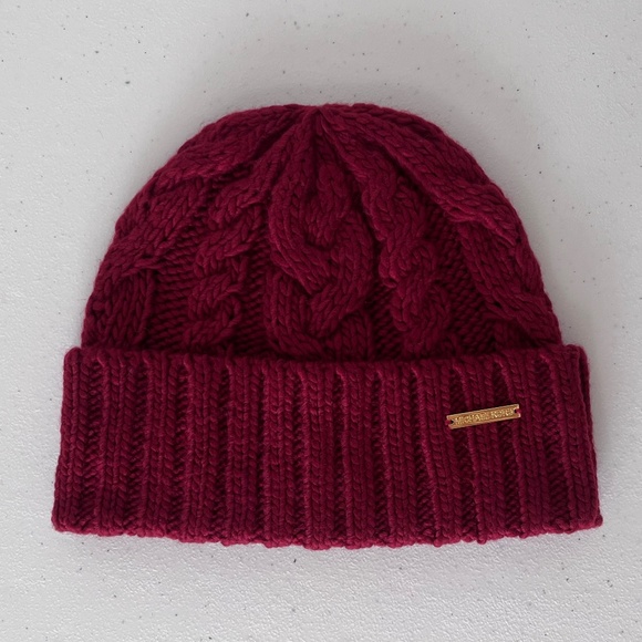 Michael Kors Women’s Burgundy Cable-Knit Hat - Picture 5 of 8